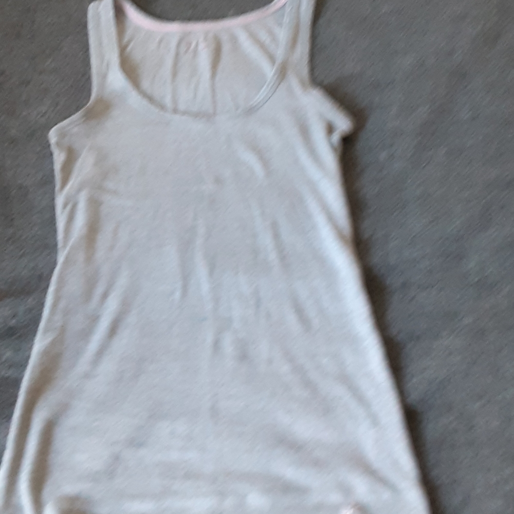 Grey tank